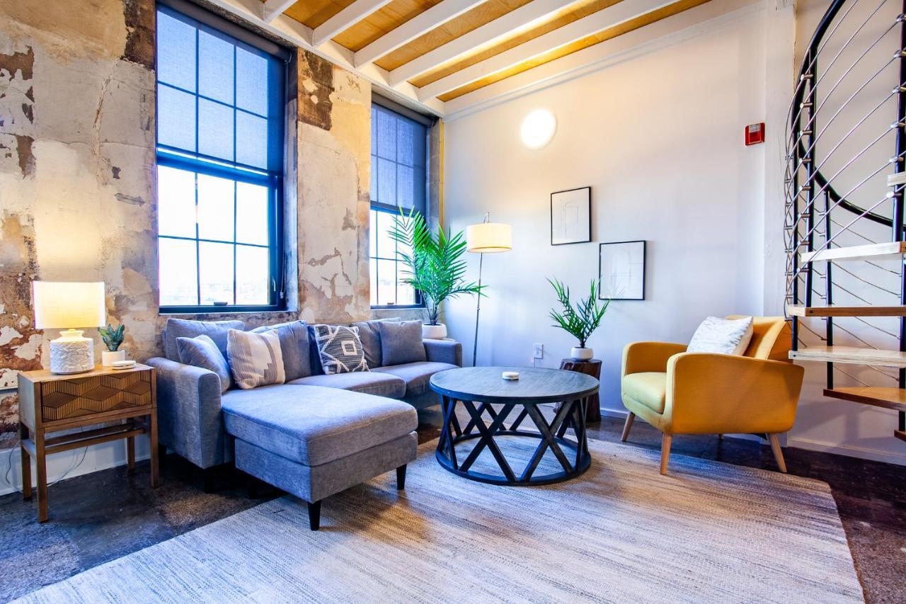 Sterchi Lofts Getaway - Downtown น็อกซ์วิลล์ ภายนอก รูปภาพ