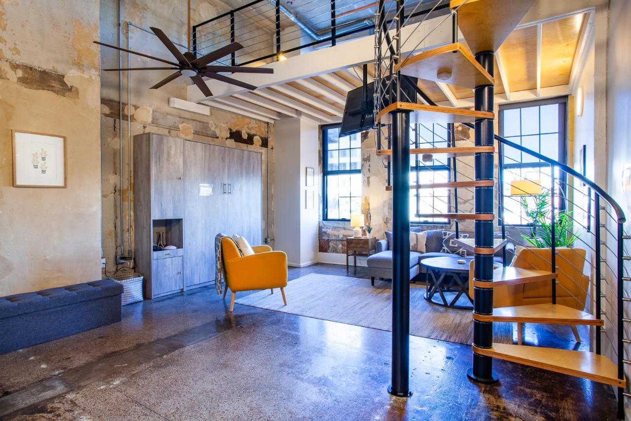Sterchi Lofts Getaway - Downtown น็อกซ์วิลล์ ภายนอก รูปภาพ