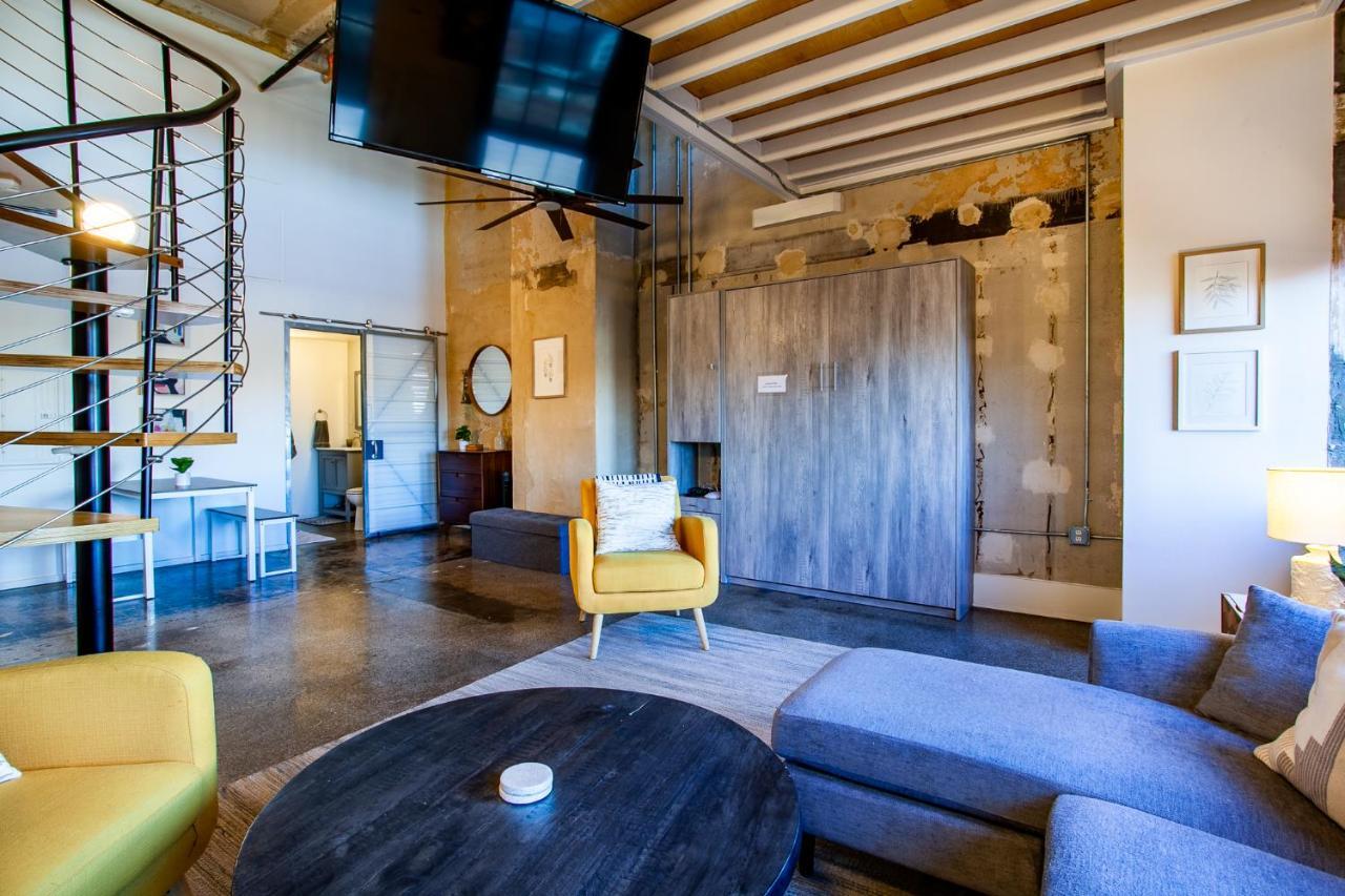 Sterchi Lofts Getaway - Downtown น็อกซ์วิลล์ ภายนอก รูปภาพ