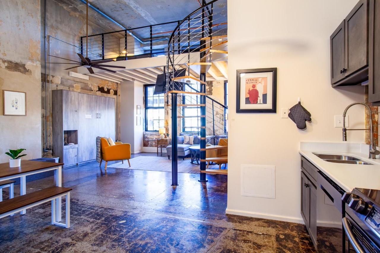 Sterchi Lofts Getaway - Downtown น็อกซ์วิลล์ ภายนอก รูปภาพ