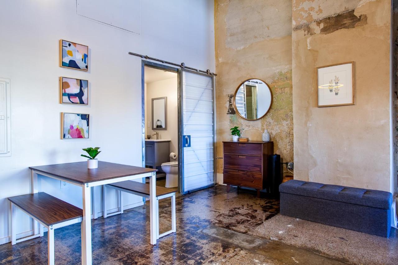 Sterchi Lofts Getaway - Downtown น็อกซ์วิลล์ ภายนอก รูปภาพ