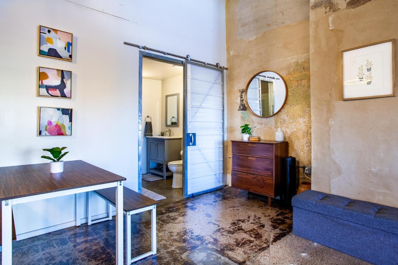 Sterchi Lofts Getaway - Downtown น็อกซ์วิลล์ ภายนอก รูปภาพ