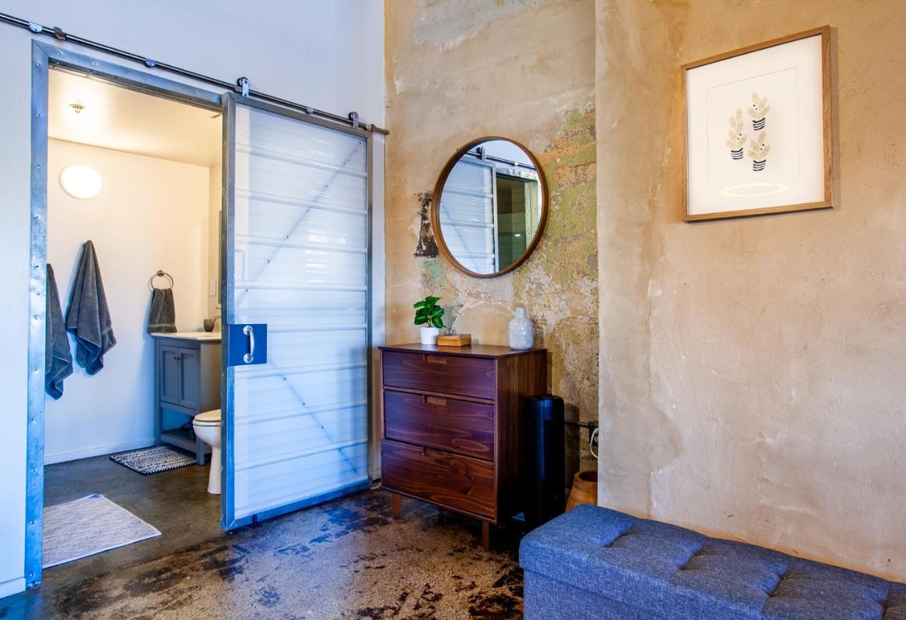 Sterchi Lofts Getaway - Downtown น็อกซ์วิลล์ ภายนอก รูปภาพ